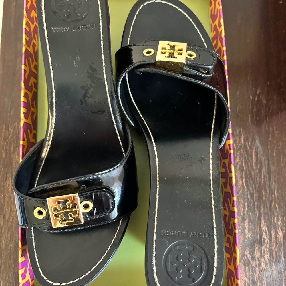 Tory Burch Size 7 Black Platform Slides - image 3